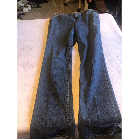 Style & Co. Denim - Style & Co Denim jeans Womens Size 4 Curvy Tummy Control Modern Boot‎ Inseam 31